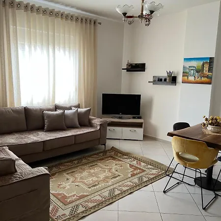 Modern On A Budget - City Centre Apartment Durres Exterior photo